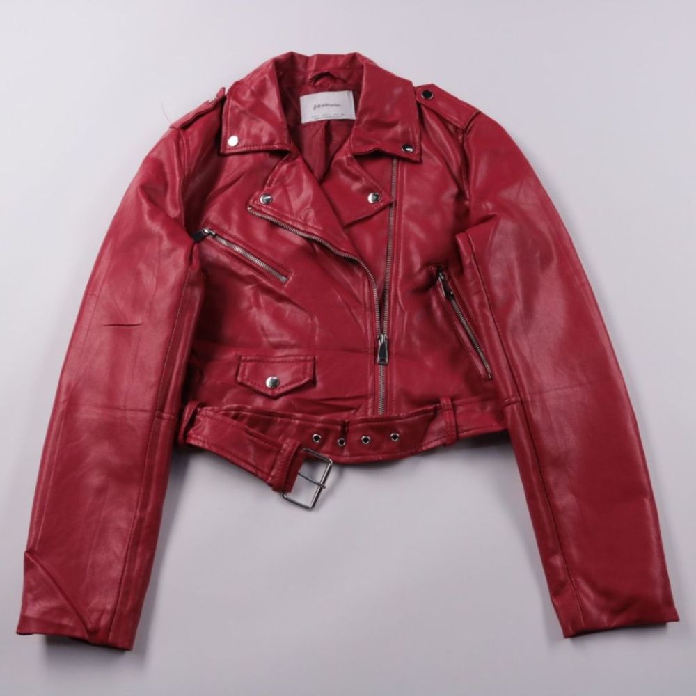 косуха Stradivarius