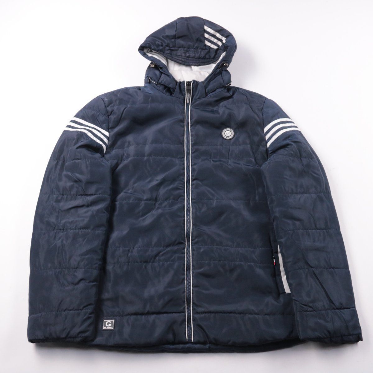 куртка не указано