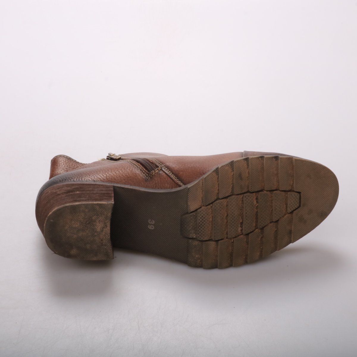 ботильоны Pikolinos