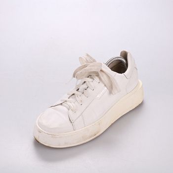 кроссовки Tamaris