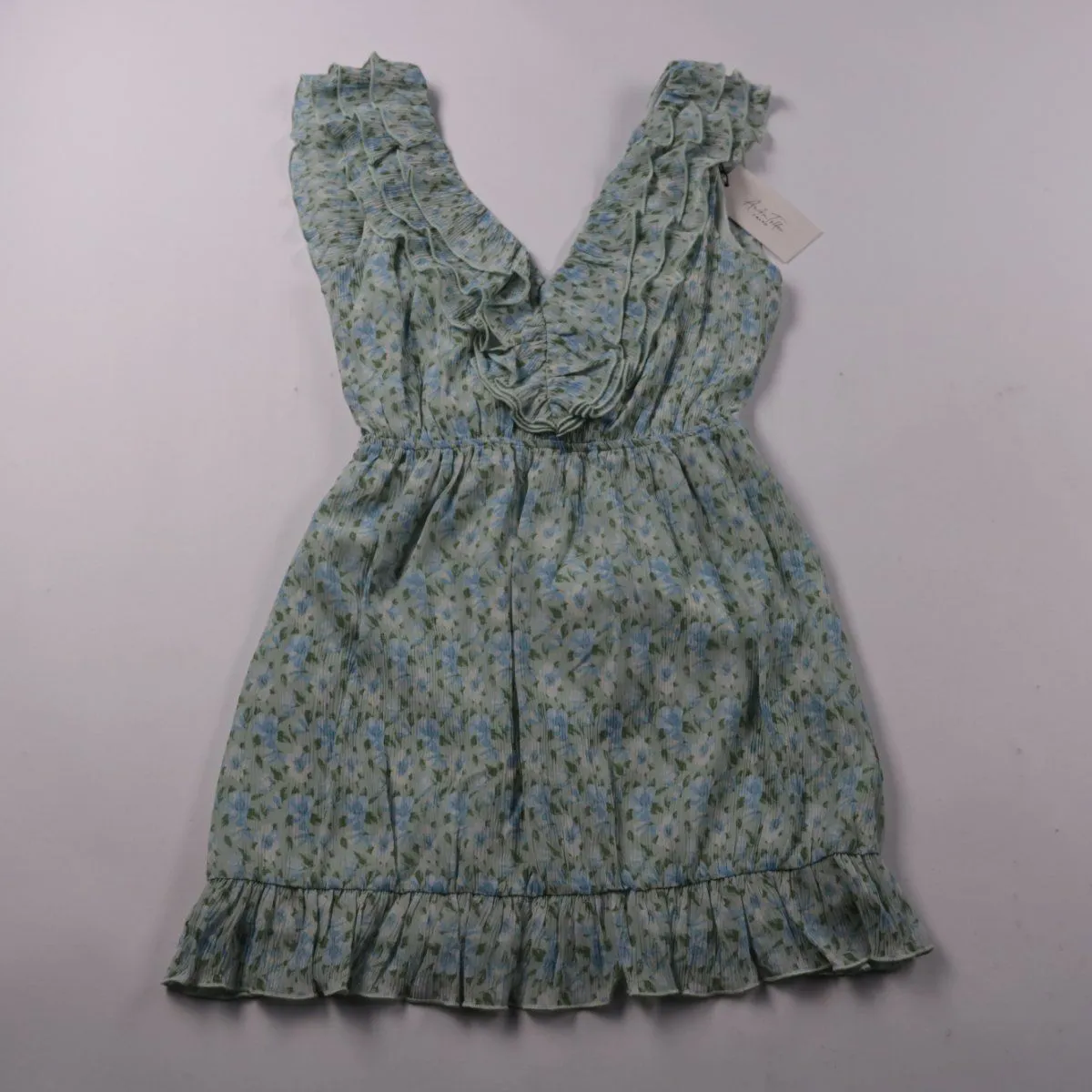 платье NA-KD